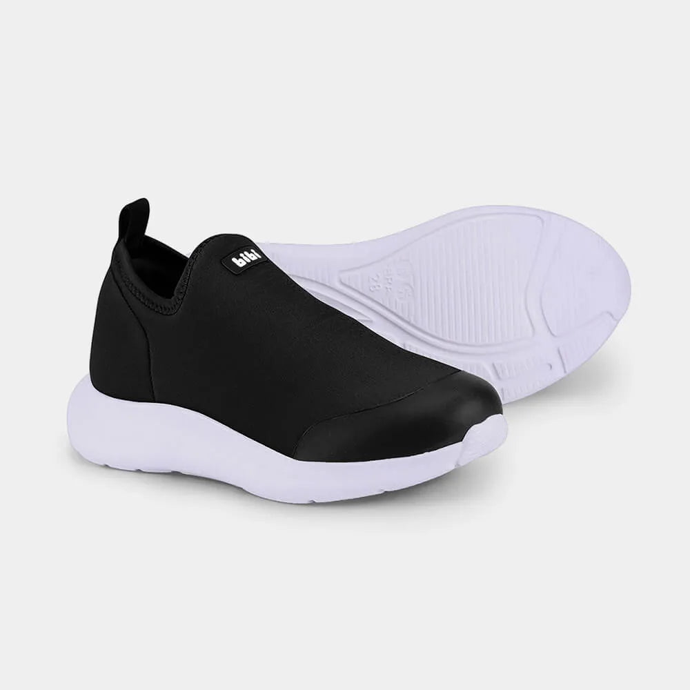 Tenis Action Negro con Blanco